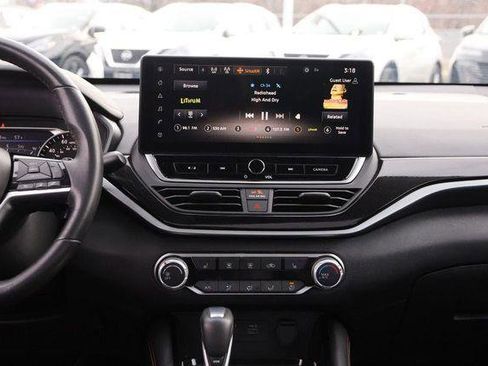 Used 2024 Nissan Altima 2.5 SR w/ SR Premium Package image 22