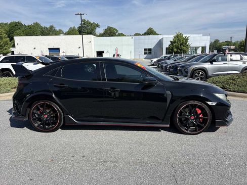 Used 2019 Honda Civic Type R image 5