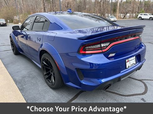 Used 2022 Dodge Charger SRT Hellcat w/ Harman/Kardon Audio Group image 7