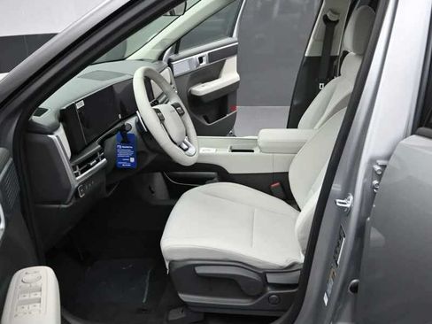 New 2026 Hyundai Santa Fe SE AWD/4WD image 16