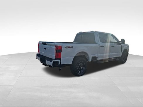 Used 2024 Ford F250 XL w/ STX Appearance Package image 3