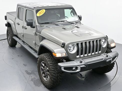 Used 2022 Jeep Gladiator Overland w/ Popular Equipment Package AWD/4WD image 31