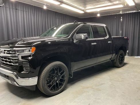 New 2026 Chevrolet Silverado 1500 LTZ w/ LTZ Premium Package image 2