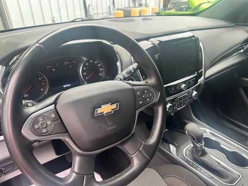 Used 2023 Chevrolet Traverse LT w/ LPO, Floor Liner Package AWD/4WD image 10