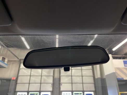 Used 2011 Honda Civic DX-VP image 23