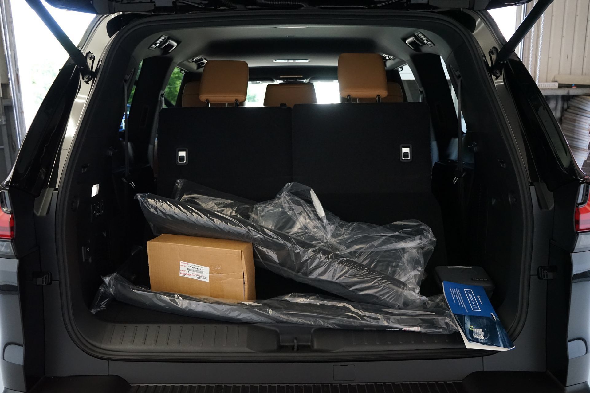 Used 2026 Lexus LX 600 4WD w/ Luxury Package image 35