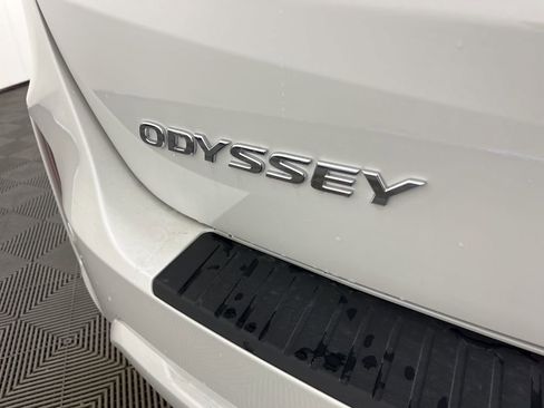 New 2026 Honda Odyssey Touring image 24