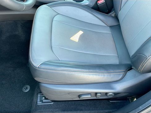 Used 2025 Subaru Crosstrek 2.5i Limited w/ Crosstrek Mirror Package image 27