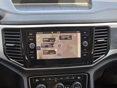 Used 2023 Volkswagen Atlas Cross Sport SEL R-Line image 14