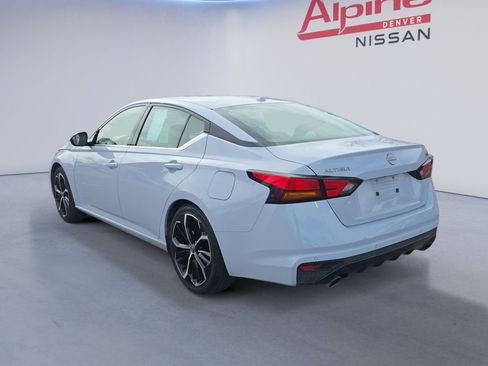 Used 2024 Nissan Altima 2.5 SR image 3