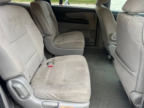 Used 2012 Honda Odyssey LX image 26