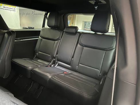 New 2027 Ford Expedition Max Platinum w/ Stealth Performance Package AWD/4WD image 24