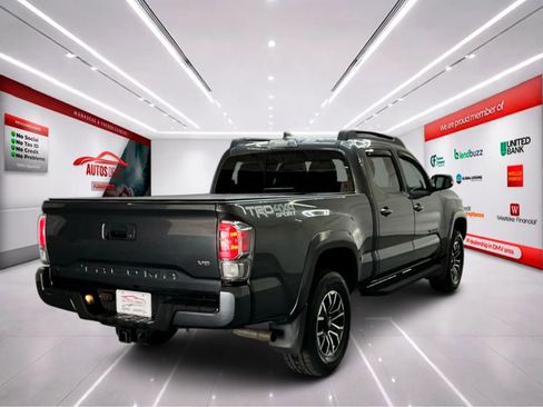 Used 2023 Toyota Tacoma TRD Sport AWD/4WD image 8