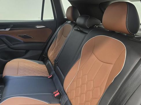New 2026 Volkswagen Tiguan SEL R-Line AWD/4WD image 14