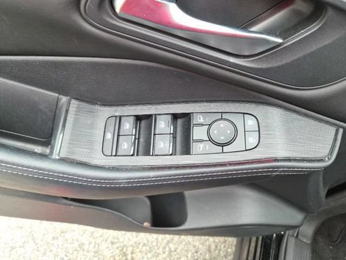 Used 2023 Nissan Rogue SV w/ SV Premium B Package AWD/4WD image 16