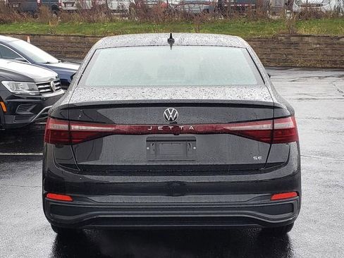New 2026 Volkswagen Jetta SE FWD image 4