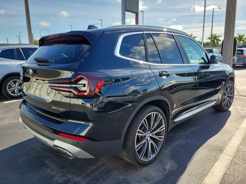 Used 2024 BMW X3 sDrive30i w/ Premium Package RWD image 3