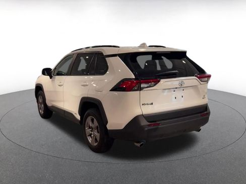 Used 2025 Toyota RAV4 LE image 11