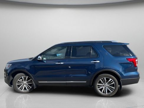 Used 2017 Ford Explorer Platinum AWD/4WD image 13