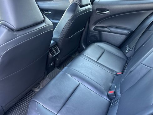 Certified 2025 Lexus UX 300h FWD w/ Accessory Package (Z2) image 28