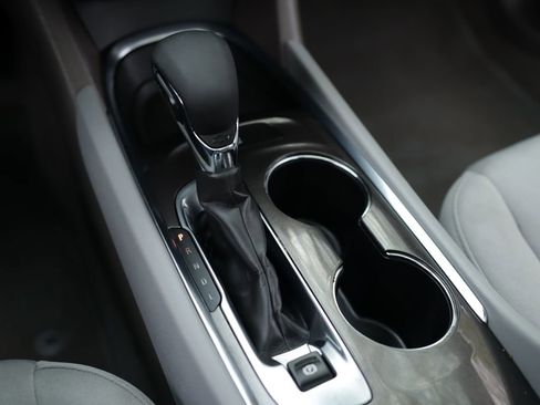 Used 2023 Chevrolet Malibu LT image 17