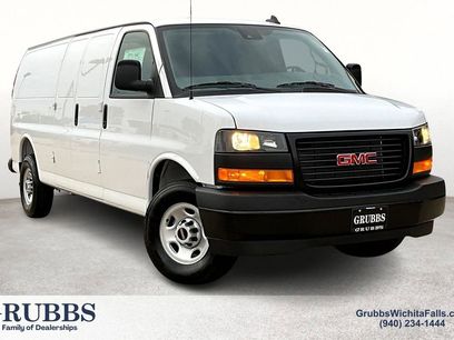 New 2025 GMC Savana 3500 Extended w/ Driver Convenience Package