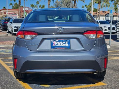 Used 2020 Toyota Corolla LE image 6