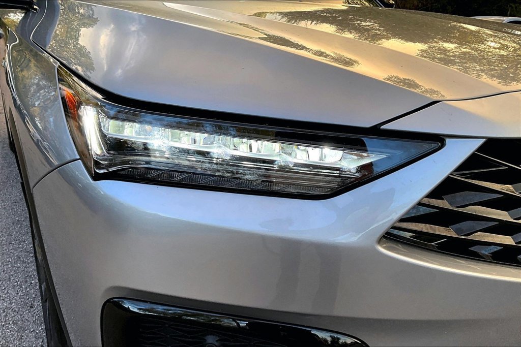 Used 2025 Acura MDX A-Spec AWD/4WD image 40