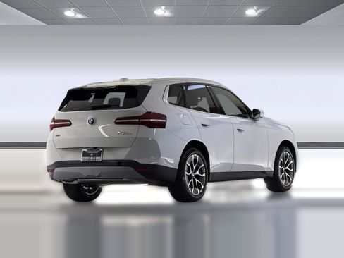 New 2026 BMW X3 xDrive30 w/ Premium Package AWD/4WD image 9