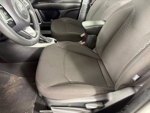 Used 2021 Jeep Compass Sport FWD image 12