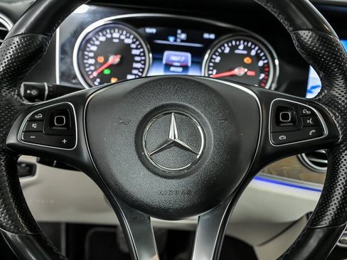 Used 2017 Mercedes-Benz E 300 4MATIC image 23
