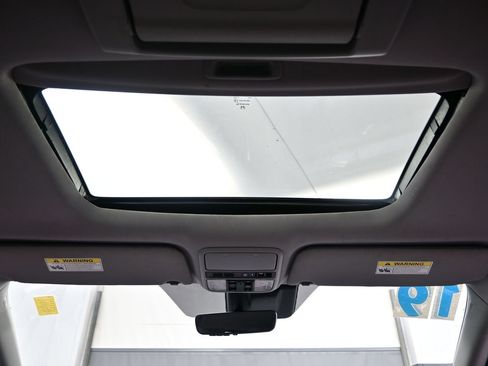 Used 2019 Honda Odyssey Elite image 22