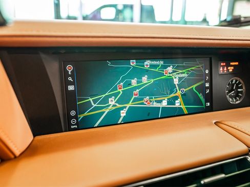 Used 2022 Lexus LC 500 Coupe w/ Performance Package image 18