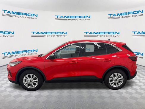 Used 2024 Ford Escape Active FWD image 2