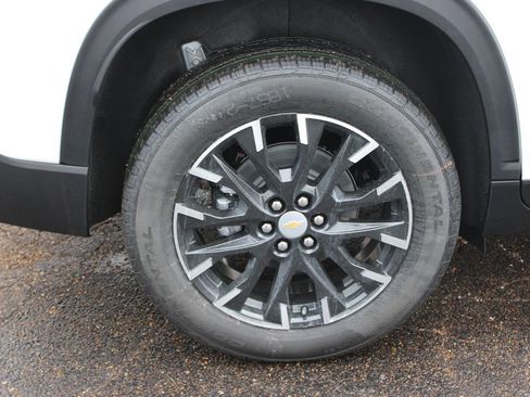 New 2026 Chevrolet Traverse LT w/ Sun and Wheel Package image 48