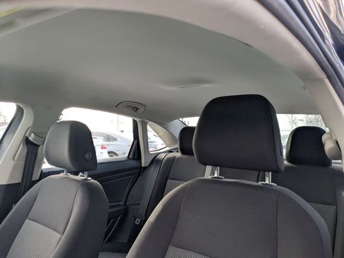 Used 2021 Volkswagen Jetta S w/ Driver Assistance Package image 17