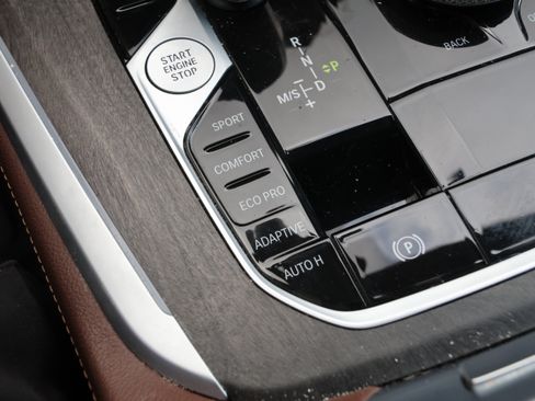 Used 2022 BMW X5 sDrive40i w/ Premium Package RWD image 31