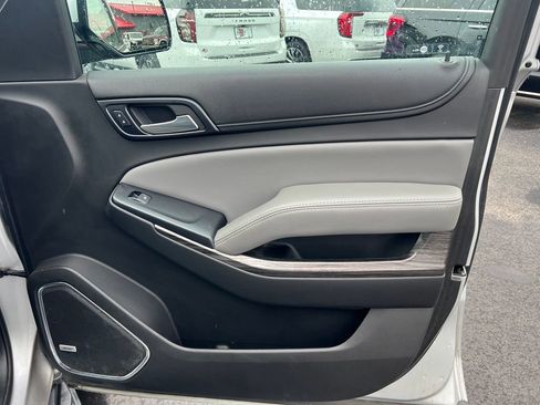 Used 2017 Chevrolet Suburban LT AWD/4WD image 45