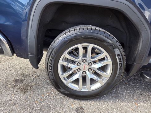 Used 2020 GMC Sierra 1500 SLT w/ SLT Premium Plus Package image 9