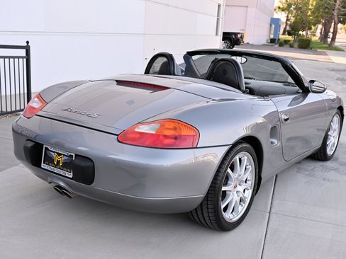 Used 2001 Porsche Boxster S RWD image 8