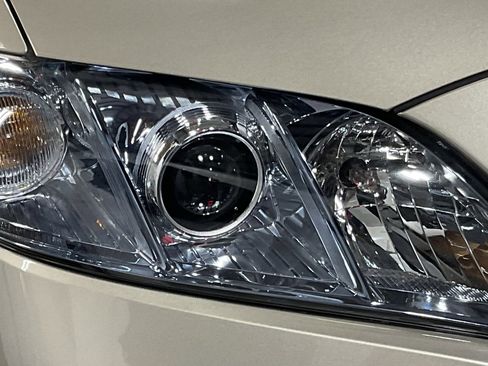 Used 2009 Toyota Camry image 9