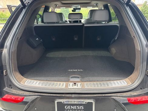 Certified 2026 Genesis GV70 2.5T Advanced AWD/4WD image 23