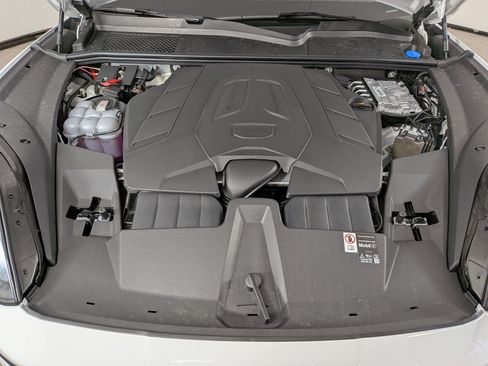 New 2026 Porsche Cayenne AWD/4WD image 26
