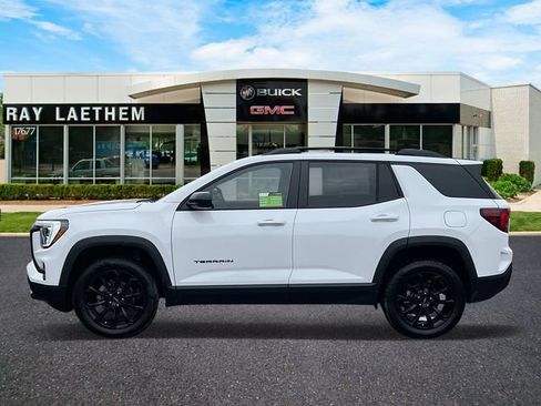 New 2026 GMC Terrain Elevation w/ Elevation Premium Package image 2