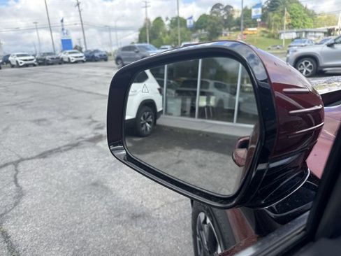 Used 2024 Kia Sorento S w/ Panoramic Sunroof Package AWD/4WD image 24