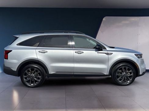 Certified 2022 Kia Sorento SX Prestige image 6