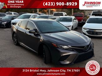 Used 2020 Toyota Camry SE video 1