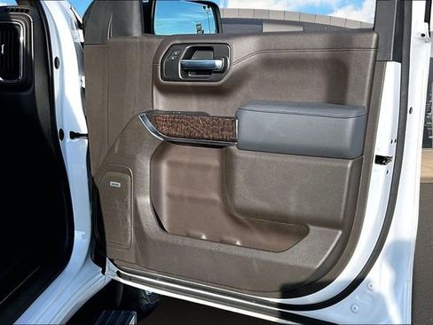 Used 2021 GMC Sierra 1500 Denali w/ Denali Ultimate Package image 19
