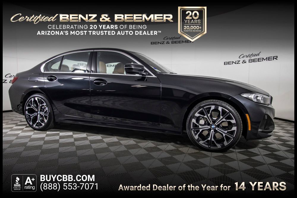Used 2025 BMW 330i Sedan w/ Convenience Package RWD image 1