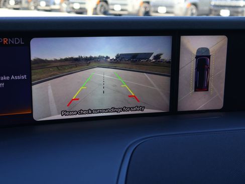 Used 2024 Lincoln Nautilus Reserve w/ Equipment Group 202A image 31